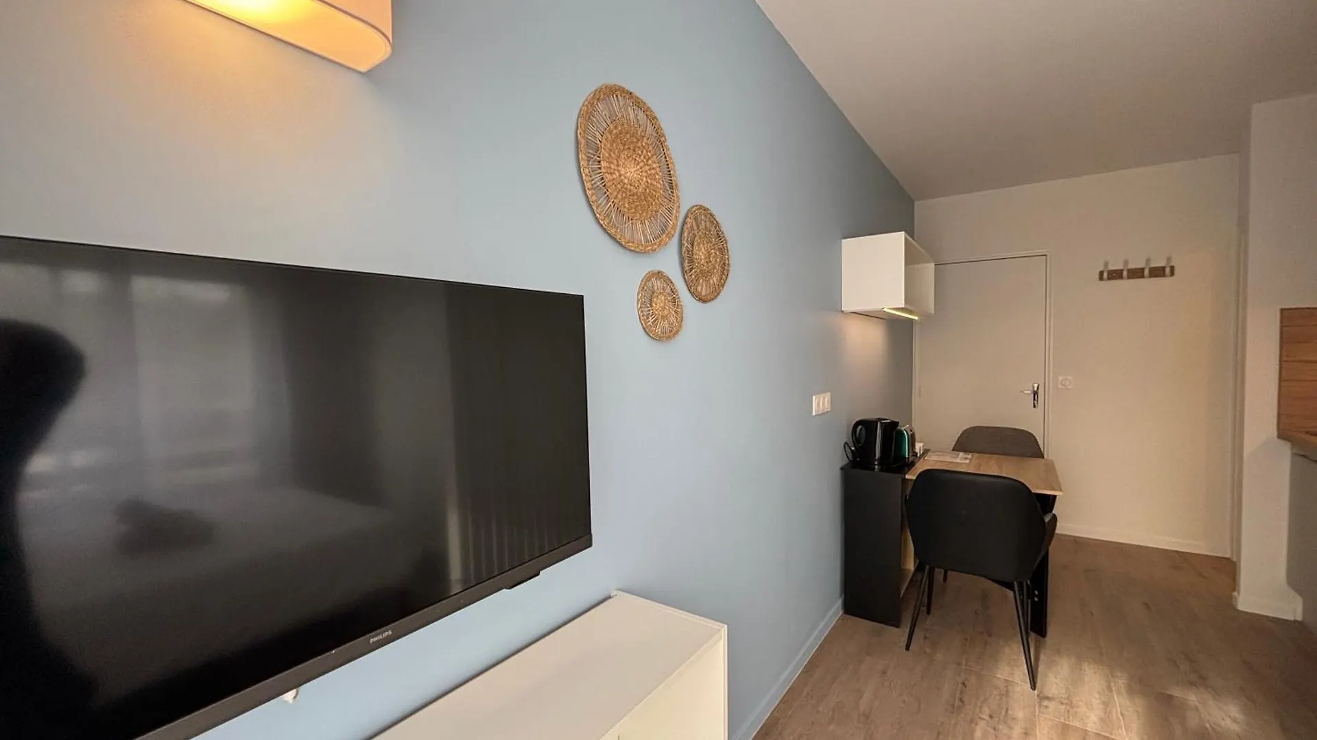Le D'Artagnan - App 8 - Balcon Apartment Cazaubon France